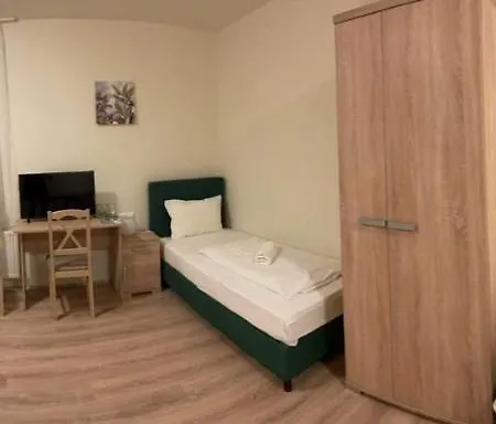 Forster Vadaszkastely Panzio