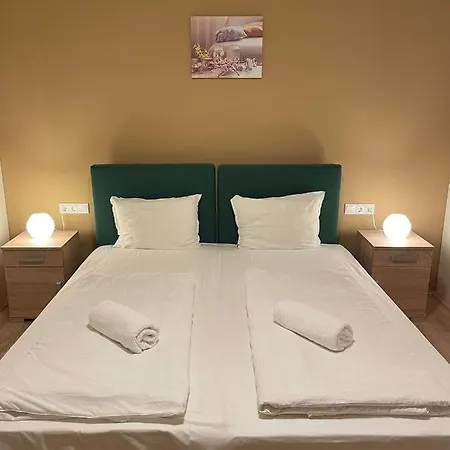 Forster Vadaszkastely Panzio * Bugyi