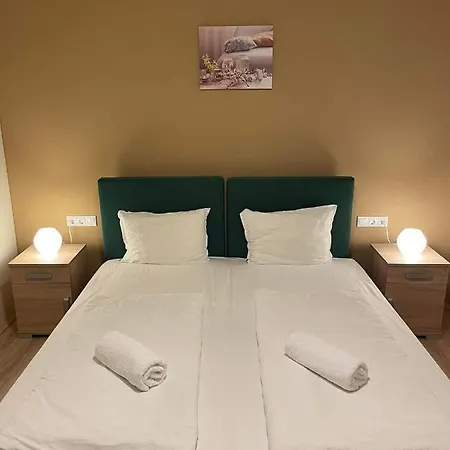 Forster Vadaszkastely Panzio Bed & Breakfast *