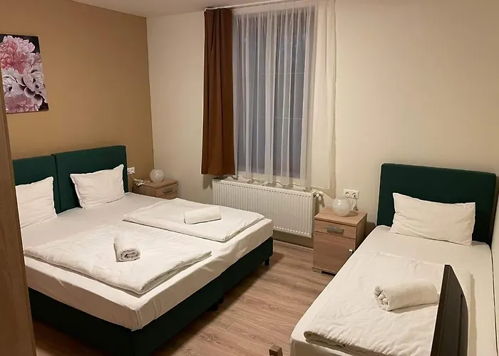 Forster Vadaszkastely Panzio Bugyi